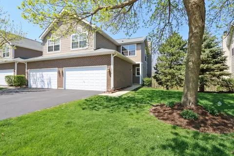 Exterior - 1370 Grandview Ct, Algonquin, IL 60102 photo 2 of 5