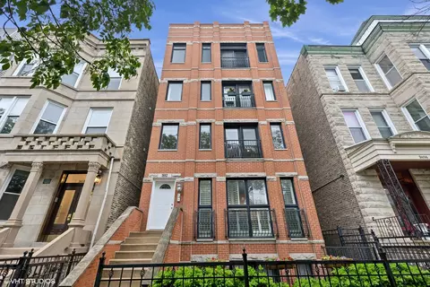 3652 N Fremont St #2, Chicago, IL 60613