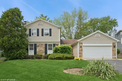 651 Silver Rock Ln, Buffalo Grove, IL 60089