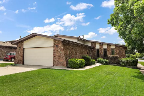 7565 174th St, Tinley Park, IL 60477