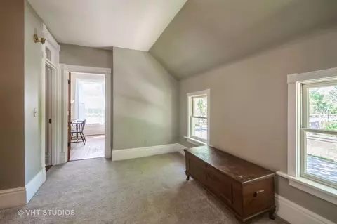 Entry Way - 128 Forest Ave, Riverside, IL 60546 photo 2 of 2
