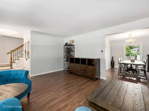 Living - 421 S River Rd, Naperville, IL 60540 photo 3 of 7