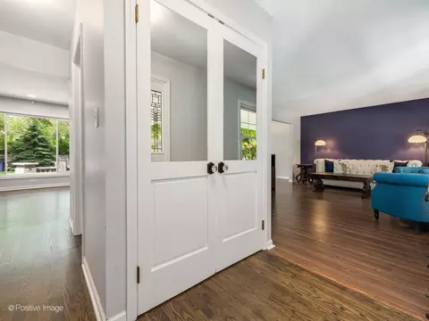 Entry Way - 421 S River Rd, Naperville, IL 60540 photo 1 of 1