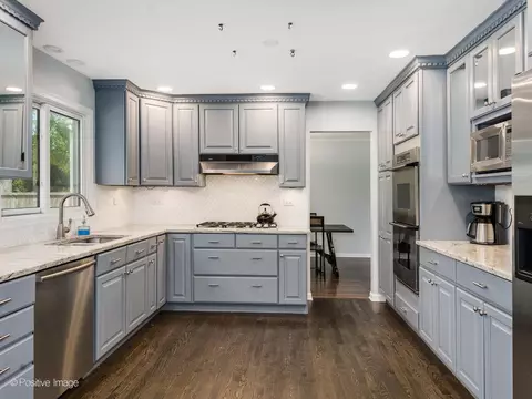 Kitchen - 421 S River Rd, Naperville, IL 60540 photo 1 of 3