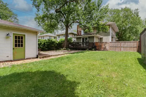 2013 E Taylor St, Bloomington, IL 61701 photo 33