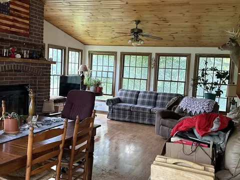 9669 Garden Plain Rd, Morrison, IL 61270 photo 8