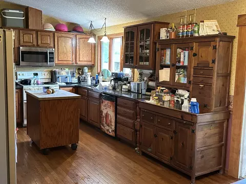 9669 Garden Plain Rd, Morrison, IL 61270 photo 3