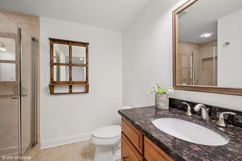 Bath - 426 Madison Ave, Glencoe, IL 60022 photo 4 of 4