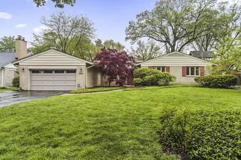616 Clinton Pl, Evanston, IL 60201