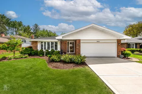 7021 Springside Ave, Downers Grove, IL 60516