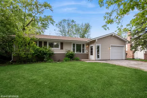 5142 Deerpath Rd, Oak Forest, IL 60452