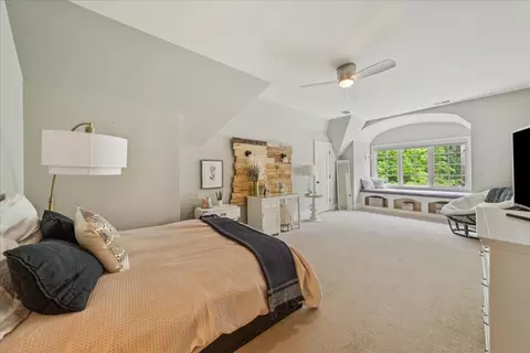 2122 Stonebridge Ct, Wheaton, IL 60189 photo 33