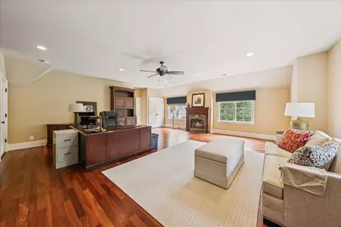 2122 Stonebridge Ct, Wheaton, IL 60189 photo 30