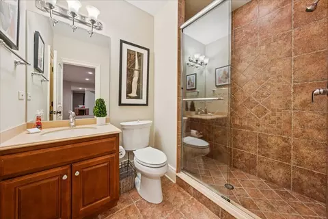 2122 Stonebridge Ct, Wheaton, IL 60189 photo 53
