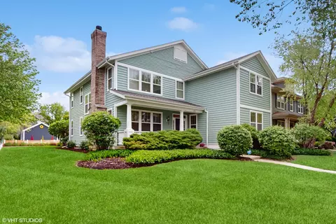 296 Huron St, Vernon Hills, IL 60061