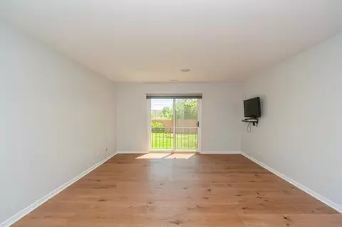 3950 Dundee Rd #101, Northbrook, IL 60062 photo 16