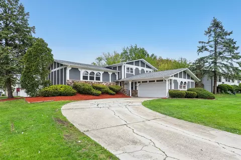 18951 Willow Ave, Country Club Hills, IL 60478