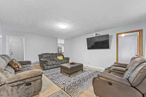 Other - 128 Seabury Rd, Bolingbrook, IL 60440 photo 2 of 3