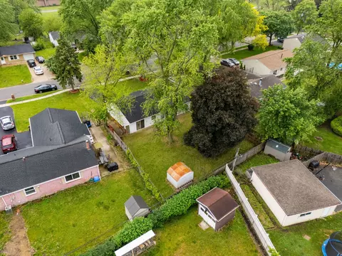 View/Area - 128 Seabury Rd, Bolingbrook, IL 60440 photo 4 of 5