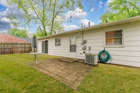 Exterior - 128 Seabury Rd, Bolingbrook, IL 60440 photo 2 of 4
