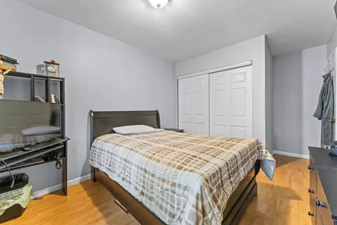 Bedroom - 128 Seabury Rd, Bolingbrook, IL 60440 photo 6 of 8