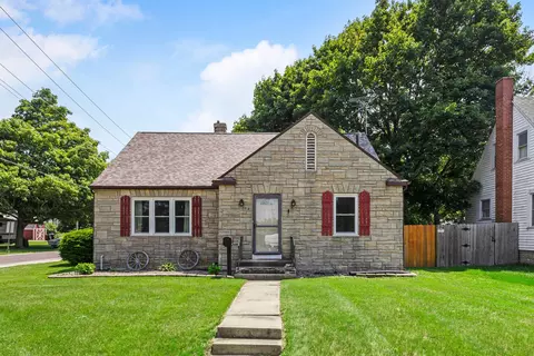 728 N Lott Blvd, Gibson City, IL 60936