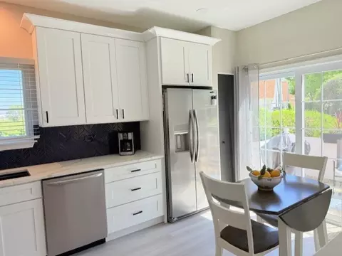 Kitchen - 21528 W Douglas Ct #-, Plainfield, IL 60544 photo 4 of 4