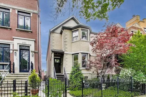 2722 N Bosworth Ave, Chicago, IL 60614