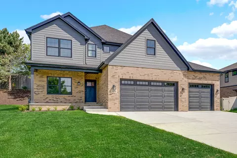 11516 Hummingbird Ct, Mokena, IL 60448