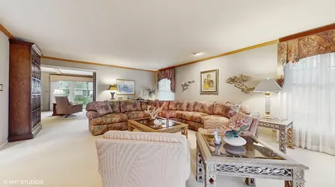 4057 Picardy Dr, Northbrook, IL 60062 photo 8