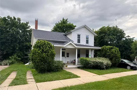 201 N First St, Geneva, IL 60134