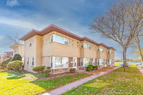 1336 Wentworth Ave, Calumet City, IL 60409