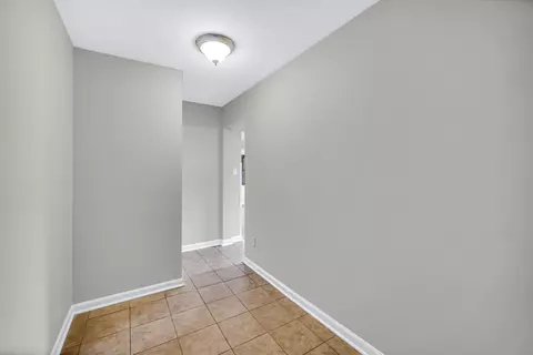 Entry Way - 1455 Reckinger Rd, Aurora, IL 60505 photo 1 of 1