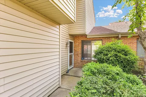 Other - 1727 Devonshire Dr, Champaign, IL 61821 photo 4 of 12