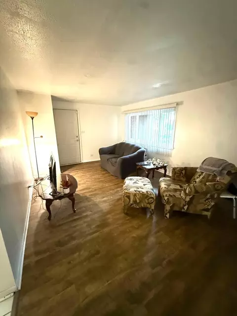 10751 S Harlem Ave #1E, Worth, IL 60482 photo 3