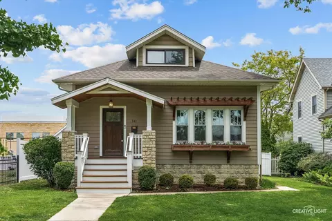 141 N Larch Ave, Elmhurst, IL 60126