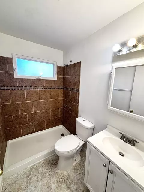 410 Aster Ln, Hoffman Estates, IL 60169 photo 5