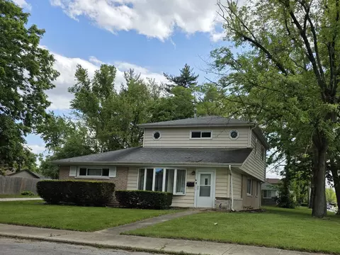 105 Marquette St, Park Forest, IL 60466