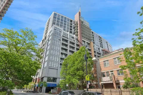 1530 S State St #408, Chicago, IL 60605