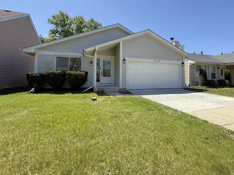 4529 Jefferson Dr, Richton Park, IL 60471