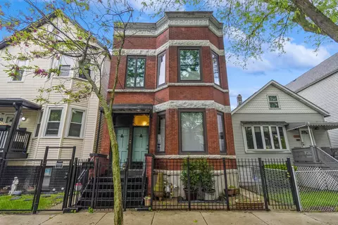 4419 S Wallace St, Chicago, IL 60609