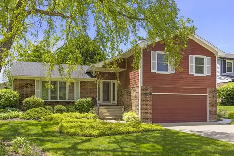 1534 Gainesboro Dr, Wheaton, IL 60189