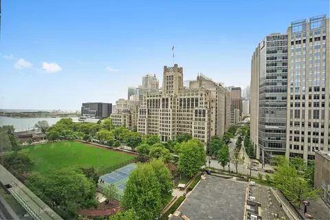 222 E Pearson St #1504, Chicago, IL 60611 photo 3