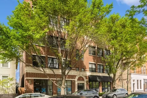 742 N Ada St #3S, Chicago, IL 60642