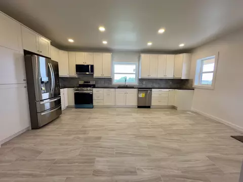 Kitchen - 2452 E 350th Rd, Oglesby, IL 61348 photo 3 of 5