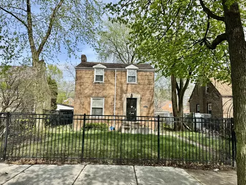 10035 S Yates Blvd, Chicago, IL 60617