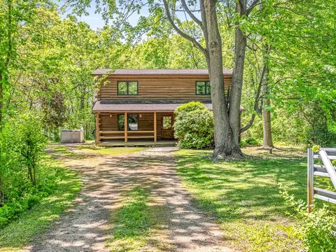 5123 Walnut Gove, Poplar Grove, IL 61065