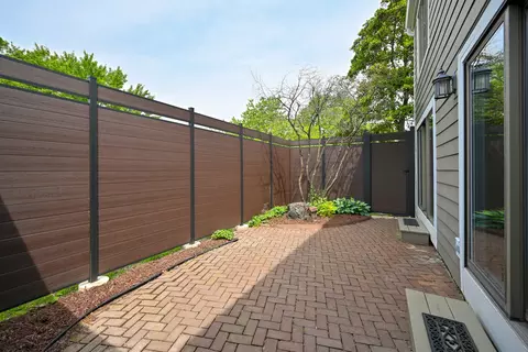 2107 Timber Ln, Wheaton, IL 60189 photo 29