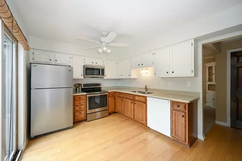 2107 Timber Ln, Wheaton, IL 60189 photo 10
