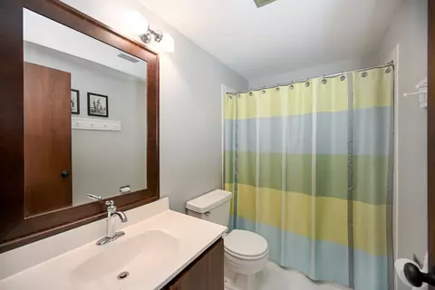 2107 Timber Ln, Wheaton, IL 60189 photo 25